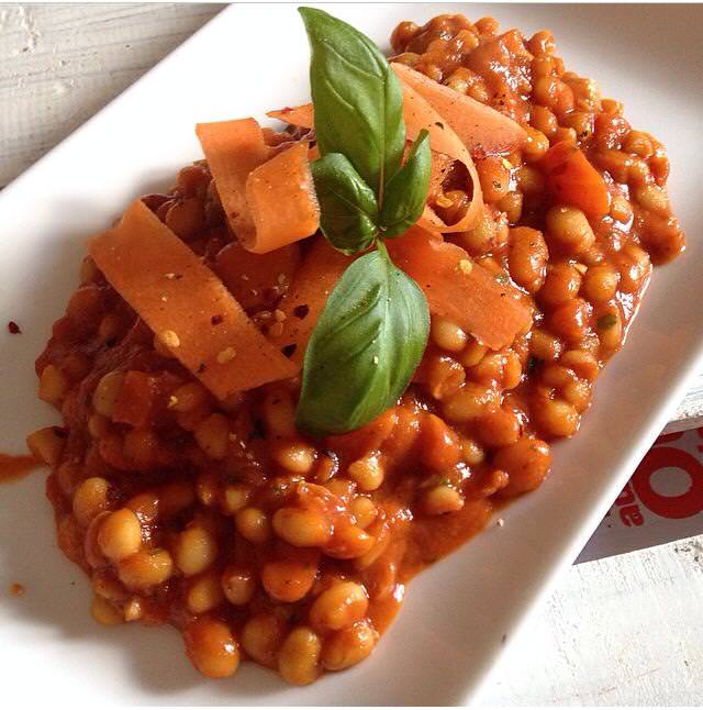 Bohnen in Tomatensoße - FroileinFux